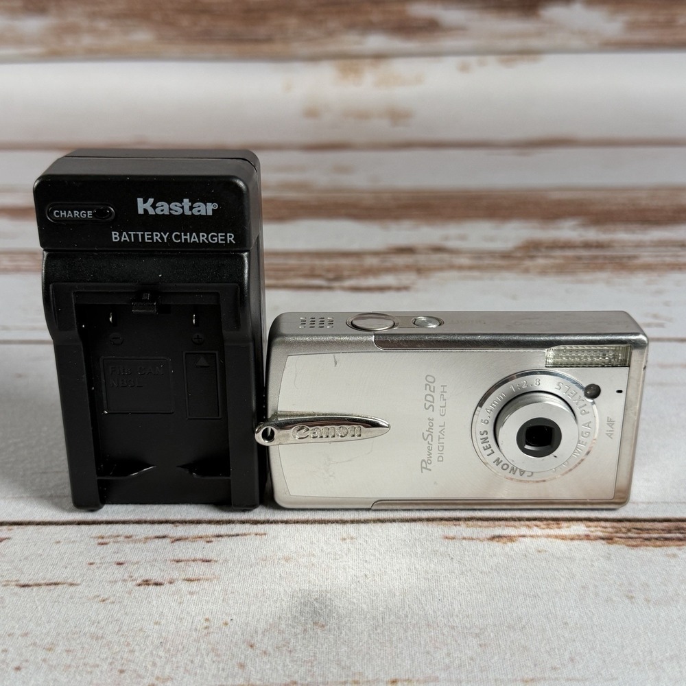 Canon PowerShot SD20 Camera For Parts Repair Broken LCD Display As-Is